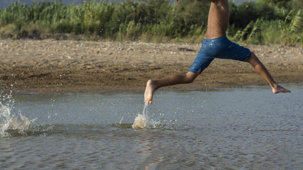 Σοκ! Αξιωματικός της Αστυνομίας και οικογενειάρχης ο 44χρονος που πιάστηκε να αυνανίζεται σε παραλία!