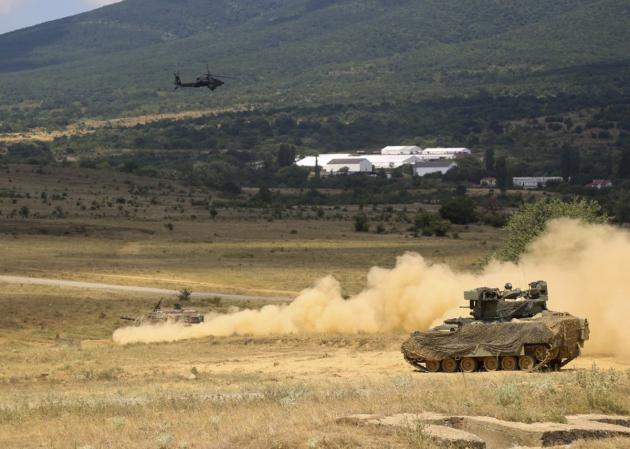 Ελληνικά ελικόπτερα “Απάτσι” της 1ης ΤΑΞΑΣ σε ΝΑΤΟϊκή άσκηση [vid]