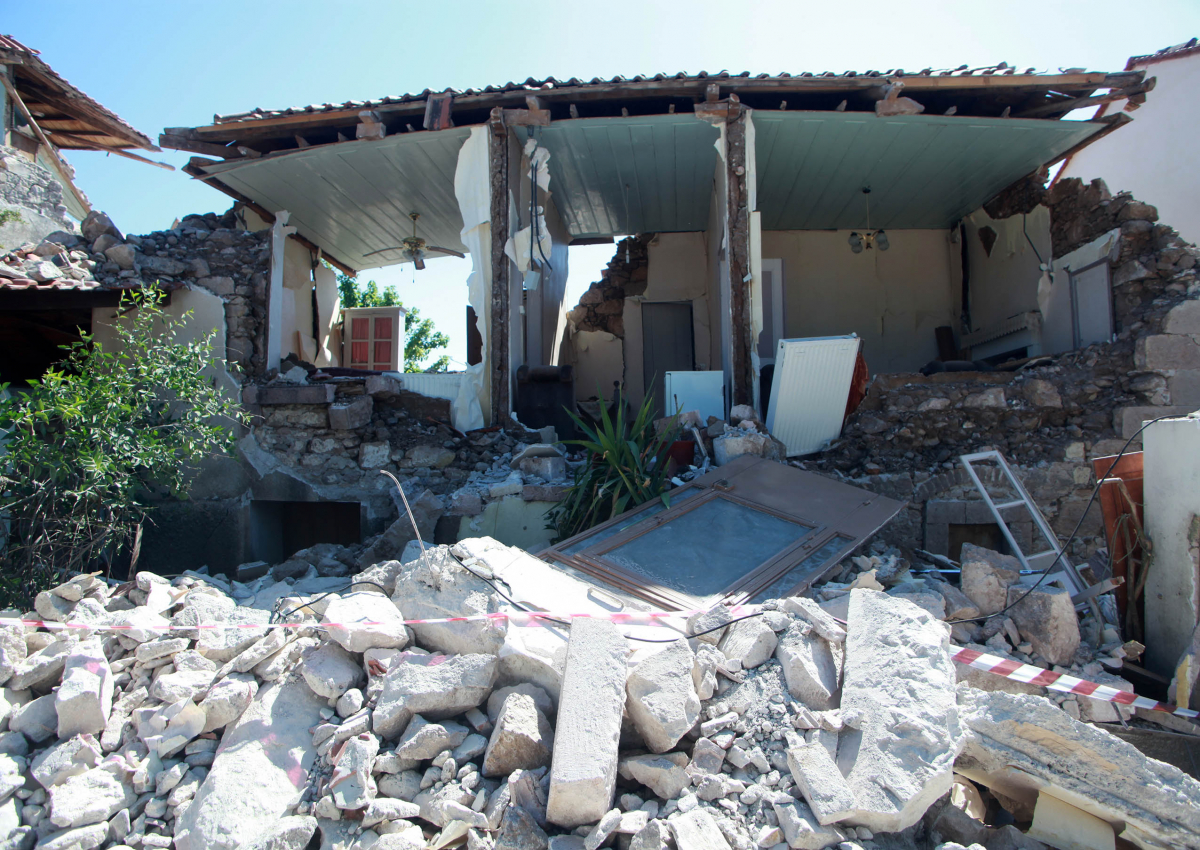 Οικονομική βοήθεια στους σεισμόπληκτους της Λέσβου από την Αρχιεπισκοπή Αμερικής