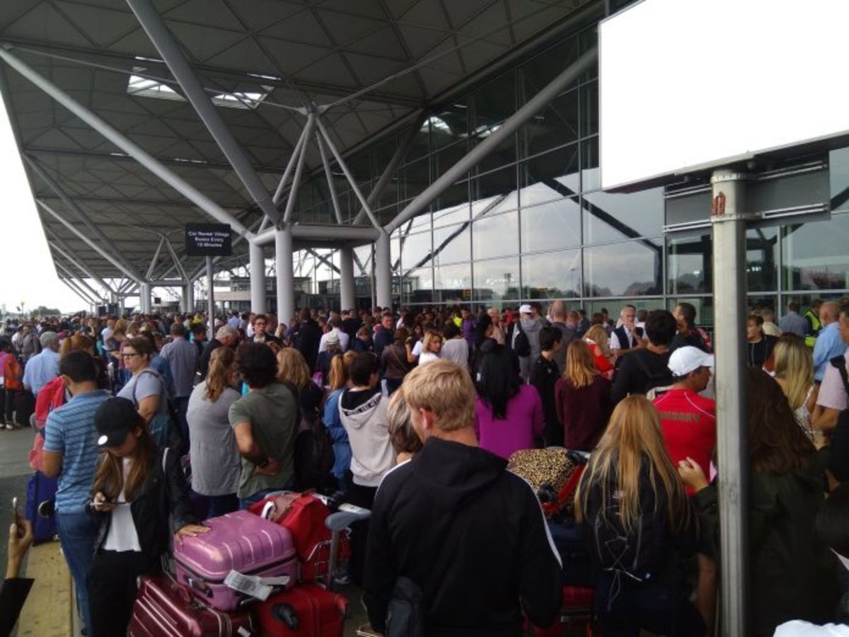 Λονδίνο: Εκκενώθηκε το αεροδρόμιο Stansted, λόγω ύποπτου αντικειμένου