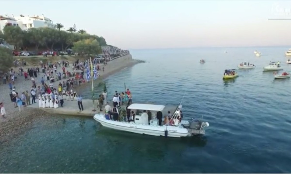 Καταπληκτικό βίντεο: Δια θαλάσσης μεταφορά εικόνας Αγ. Αιμιλιανού