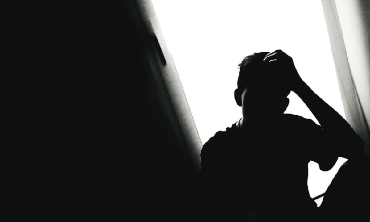 Τα 7 ανεπαίσθητα σημάδια που είναι “προπομπός” για κατάθλιψη