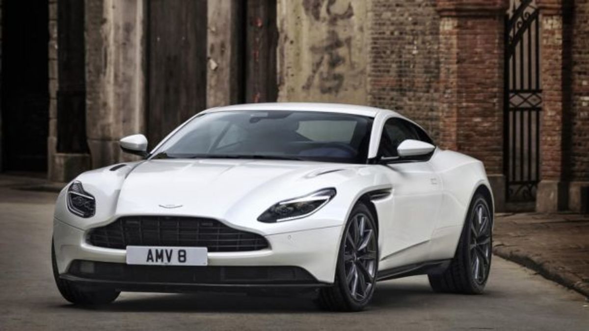 Η Aston Martin DB11, τώρα και με V8 της AMG [pics]