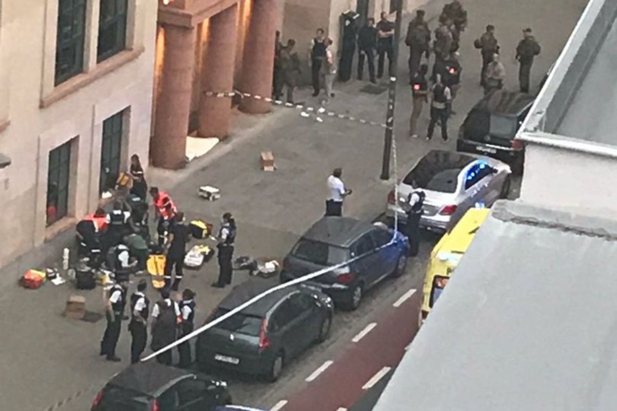 Επιτέθηκε με μαχαίρι σε στρατιώτες, στο κέντρο των Βρυξελλών – Νεκρός ο δράστης