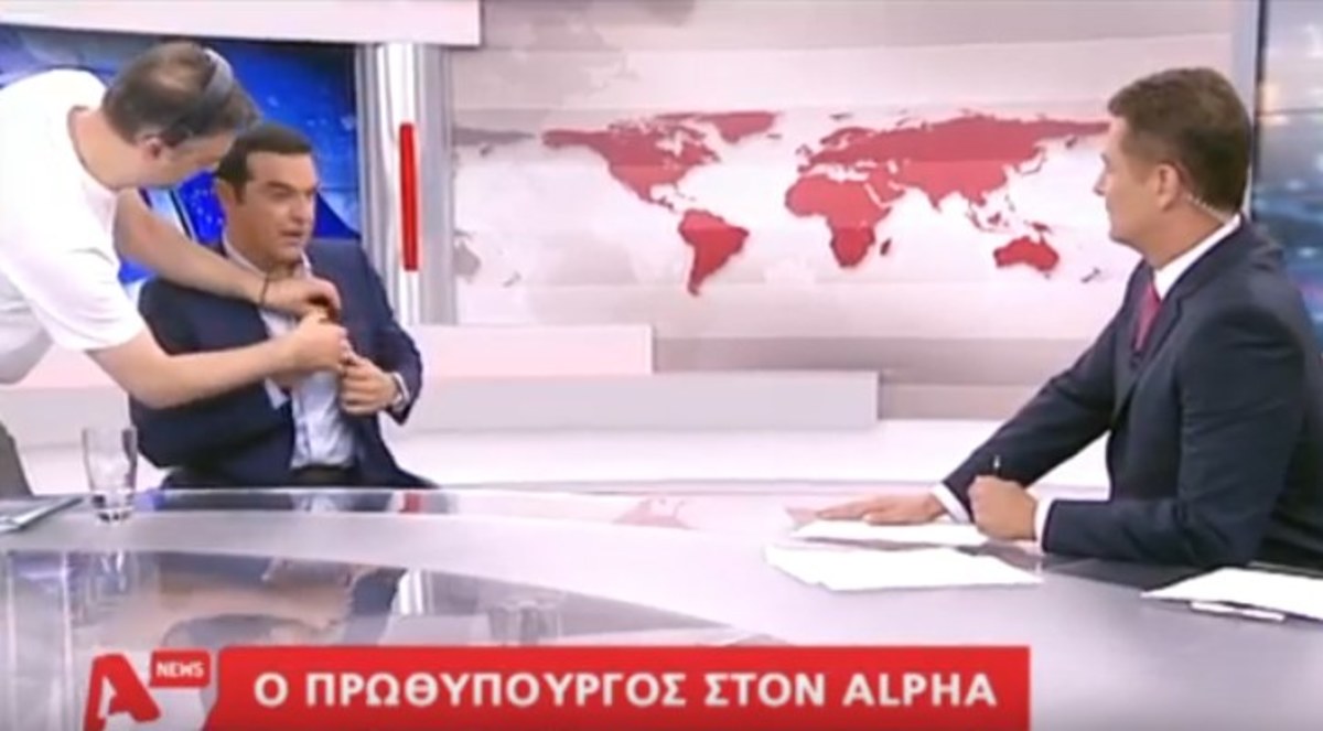 Απρόοπτο στη συνέντευξη Τσίπρα