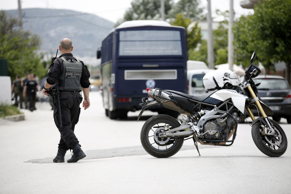 Σπείρες εκβιαστών στα χέρια της αστυνομίας – Πουλούσαν προστασία στα βόρεια προάστια