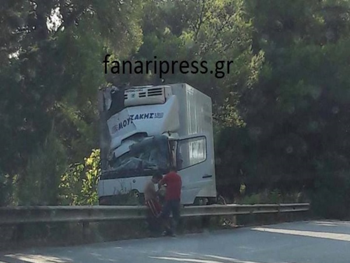 Πρέβεζα: Φορτηγό εξετράπη στο ύψος της Λούτσας [pic]