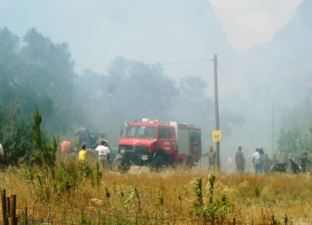 Μεγάλη φωτιά στο Ηράκλειο