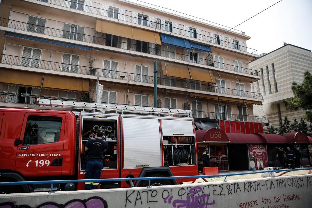 Αποκαλύψεις για τη φωτιά σε strip-club στην Συγγρού: “Το έκαψα για να μην το πάρουν οι τοκογλύφοι” [pics]