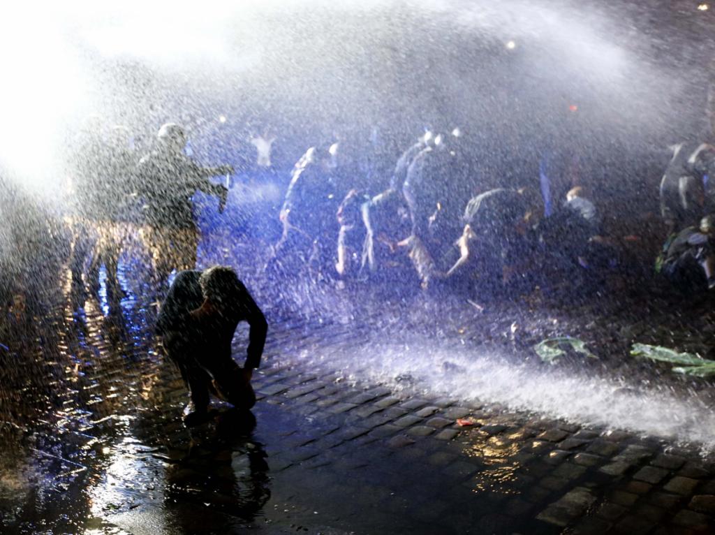 SZ: Οι ταραξίες στην G20 ήρθαν και από την Ελλάδα