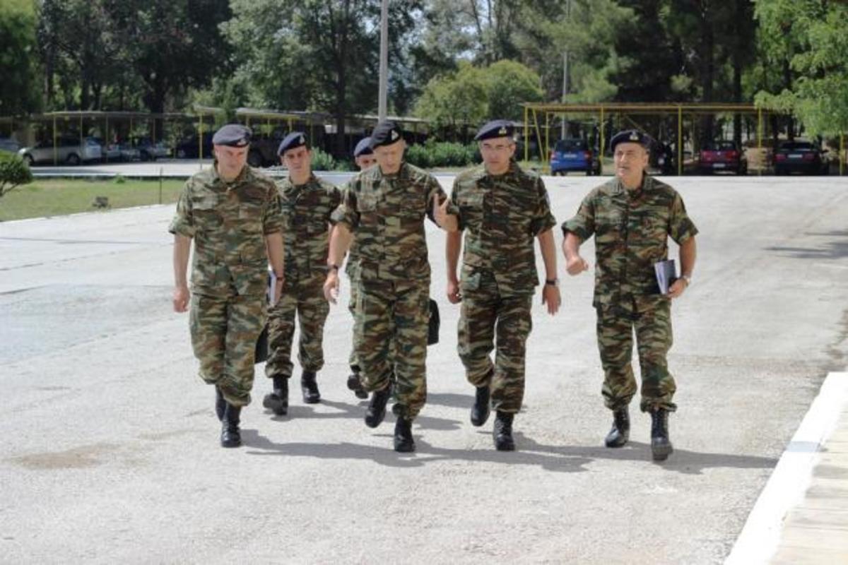 Γιατί ο ΑΓΕΣ επισκέφτηκε το 304 Προκεχωρημένο Εργοστάσιο Βάσης [pics]