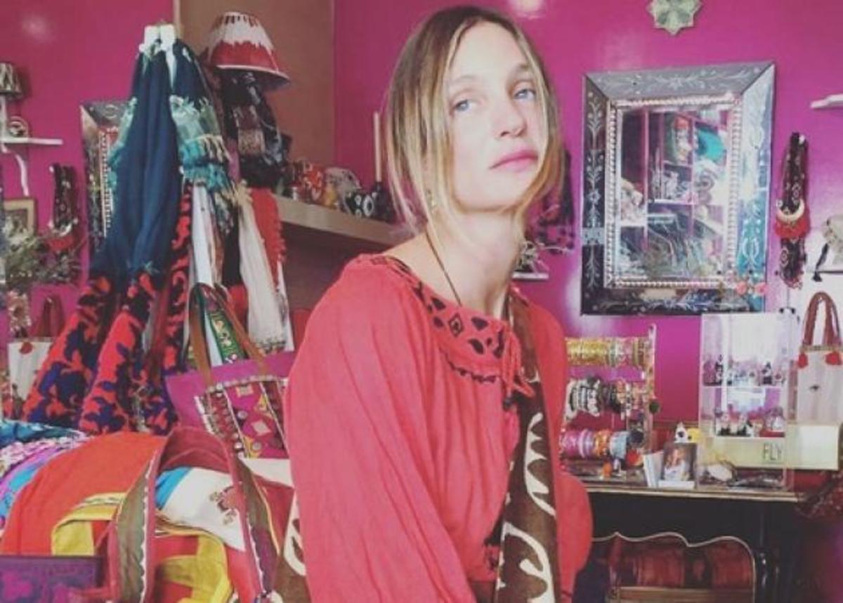 Ήρα Κατσαντώνη: Η κούκλα κόρη της Ελπίδας κάνει διακοπές στη Σαμοθράκη με την Ελισάβετ Σπανού