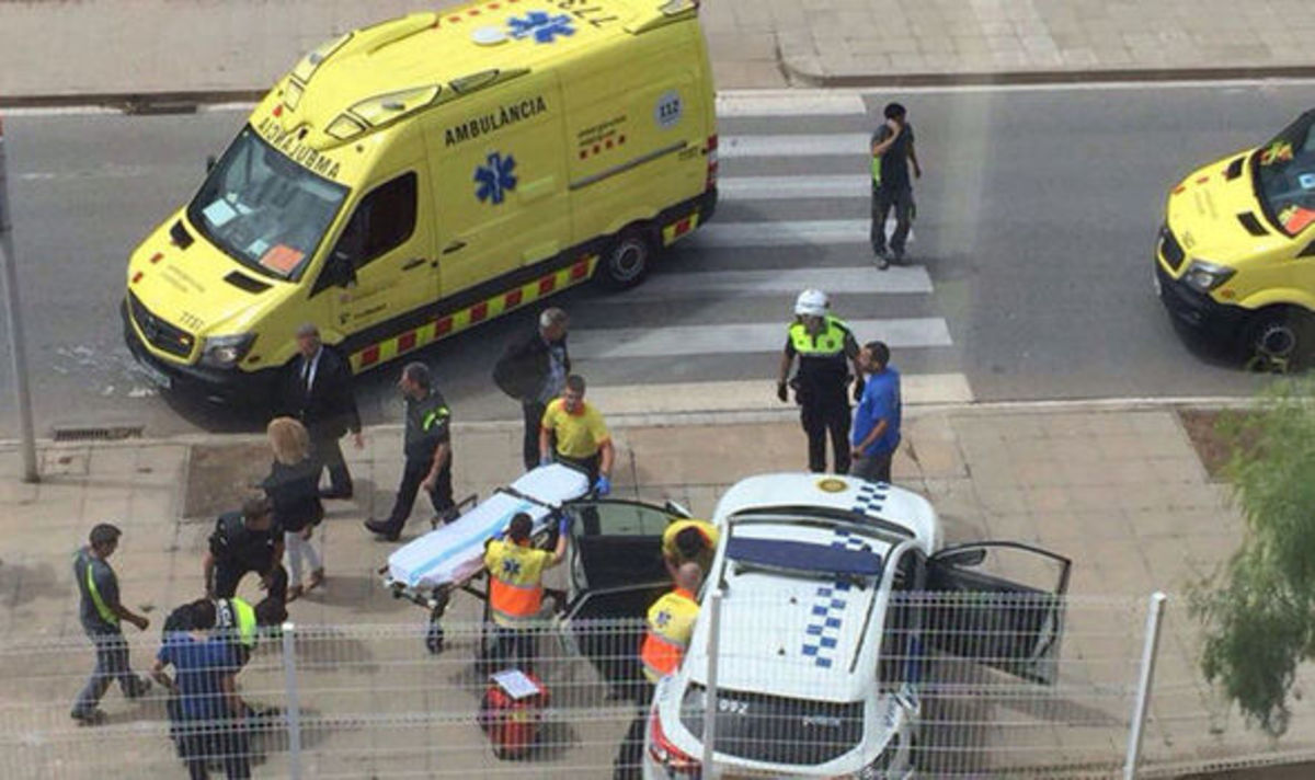 Επίθεση με Καλάσνικοφ εναντίον αστυνομικών στην Βαρκελώνη  – Δύο τραυματίες [vid]