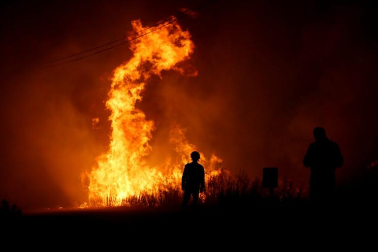 Εθελοντές πυροσβέστες έβαζαν… φωτιές για να αμείβονται για την κατάσβεση