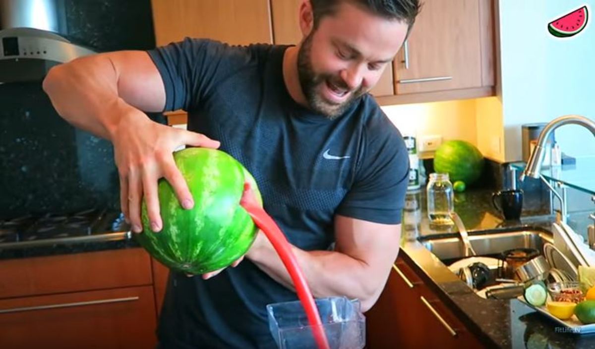 Πώς να φτιάξετε χυμό από καρπούζι σε 60 δευτερόλεπτα!