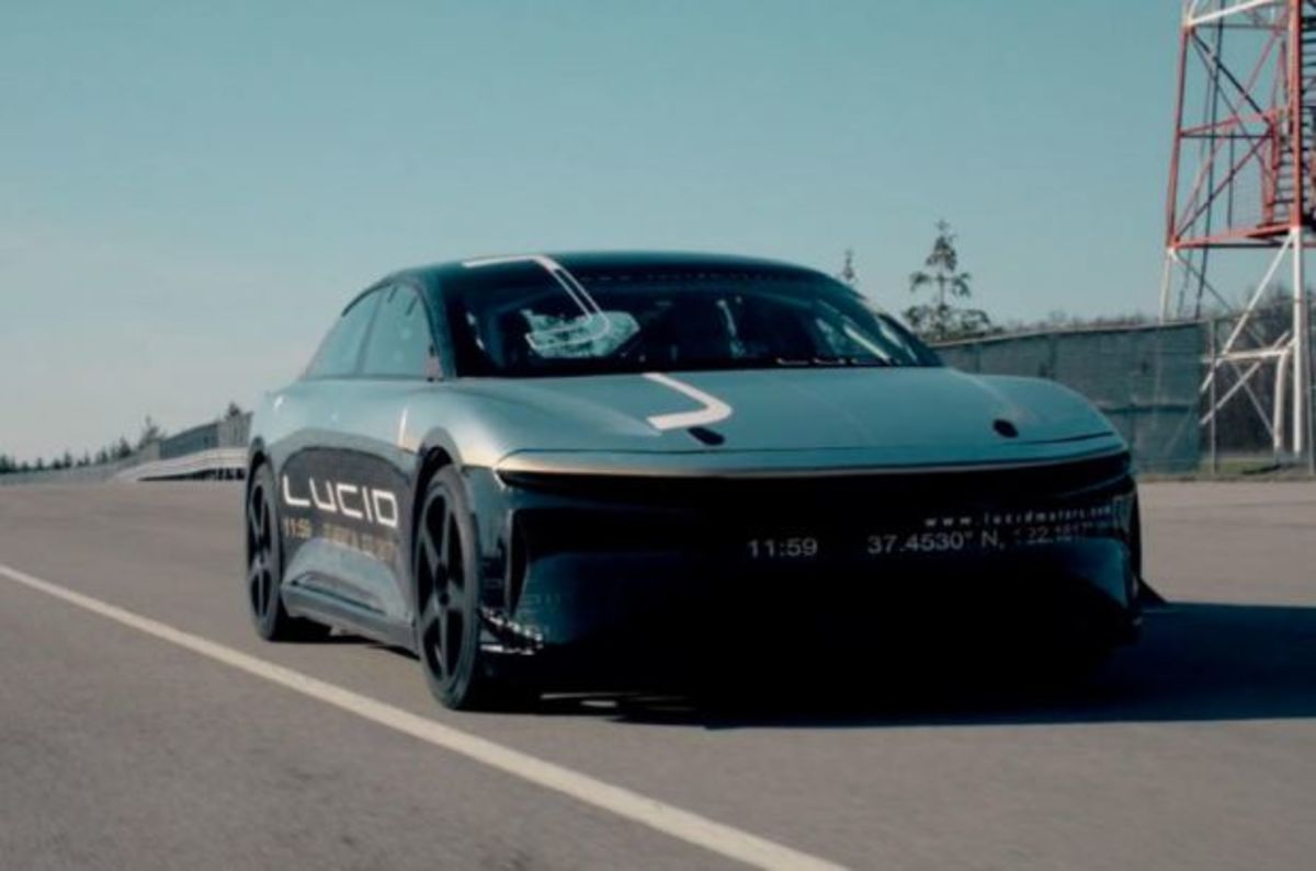 Το ηλεκτρικό αυτοκίνητο που πιάνει 378 km/h! [vid]