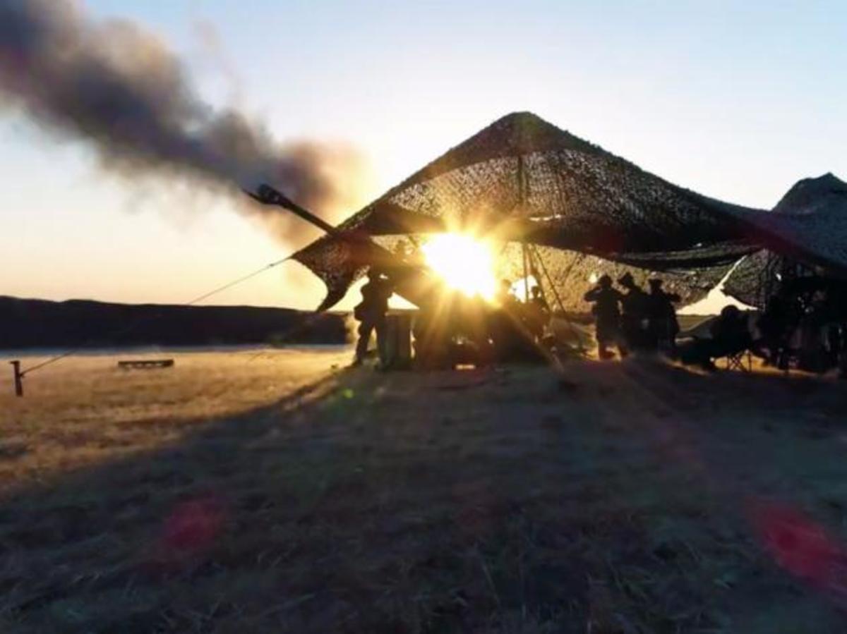 Οι πυροβολιτές των πεζοναυτών τσακίζουν τους τζιχαντιστές [vid]