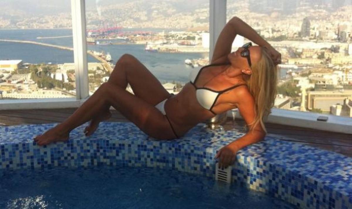 Γωγώ Μαστροκώστα: Άναψε φωτιές με την πόζα στο τζακούζι!