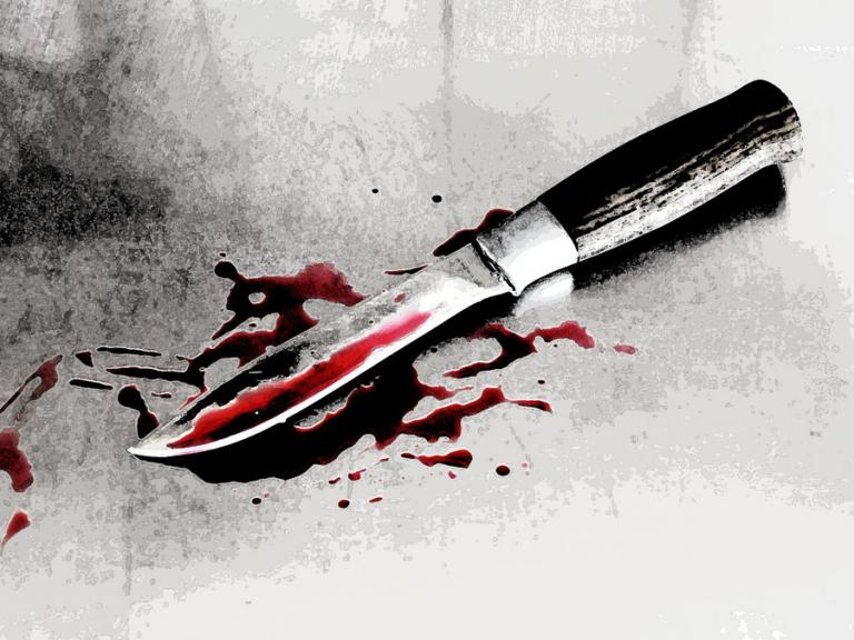 Άγρια συμπλοκή με μαχαιρώματα στην Πάτρα – Ένας σοβαρά τραυματισμένος