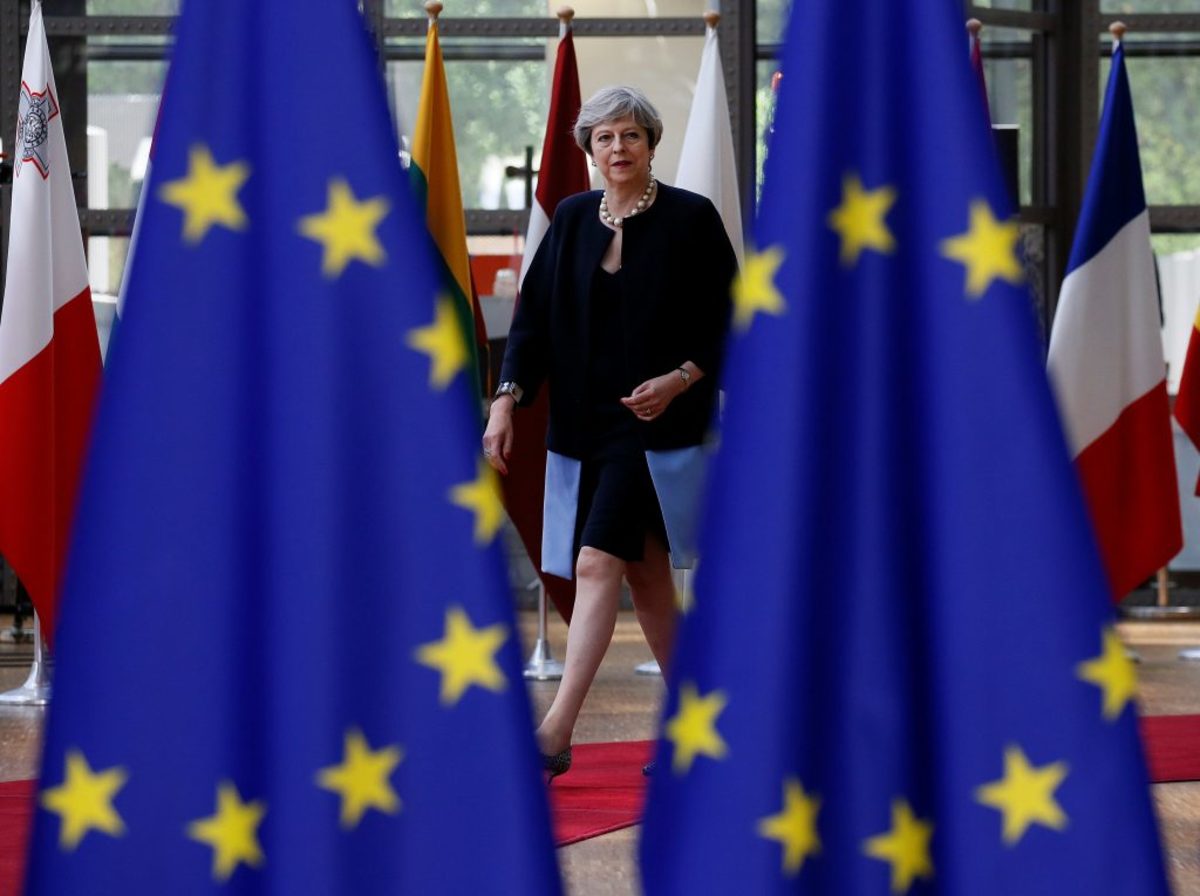 Sky News: Οι διαπραγματεύσεις μετά το Brexit ίσως αναβληθούν ως τον Δεκέμβριο