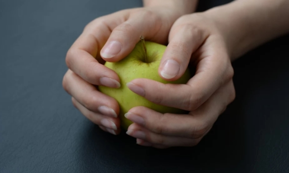 Άλλο το μελάνωμα στα νύχια κι άλλο στο δέρμα