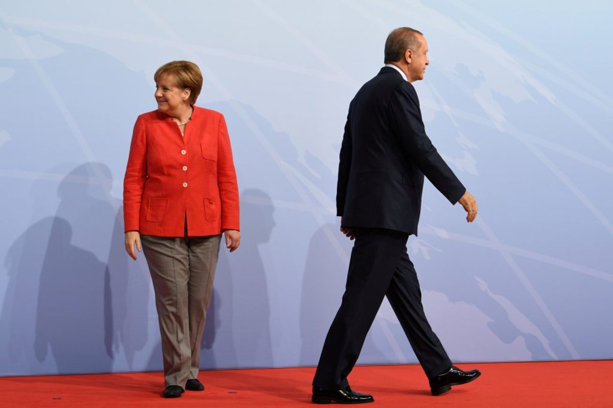 Ερντογάν: Τον… χαβά του! “Η Γερμανία υποθάλπει τρομοκράτες”