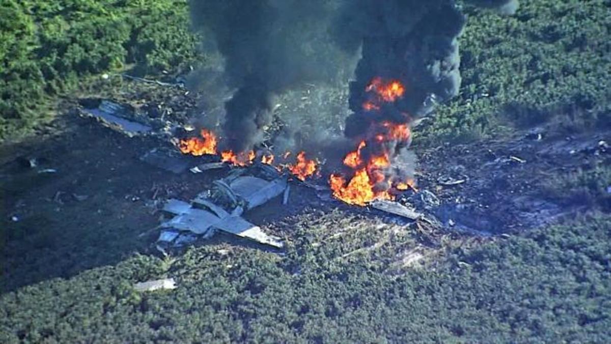 Αεροπορική τραγωδία με 16 νεκρούς στις ΗΠΑ – Στρατιωτικό αεροσκάφος εξερράγη στον αέρα [pics, vids]