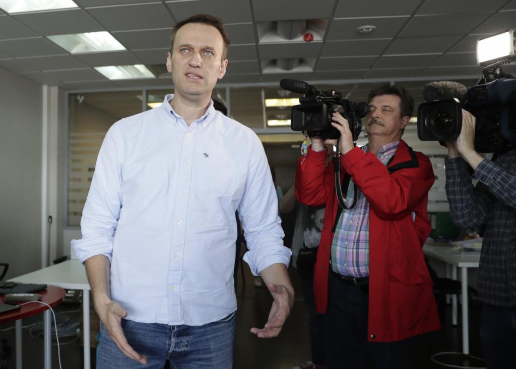 Αφέθηκε ελεύθερος ο Αλεξέι Ναβάλνι, ο ”ηγέτης” της Ρωσικής εξωκοινοβουλευτικής αντιπολίτευσης