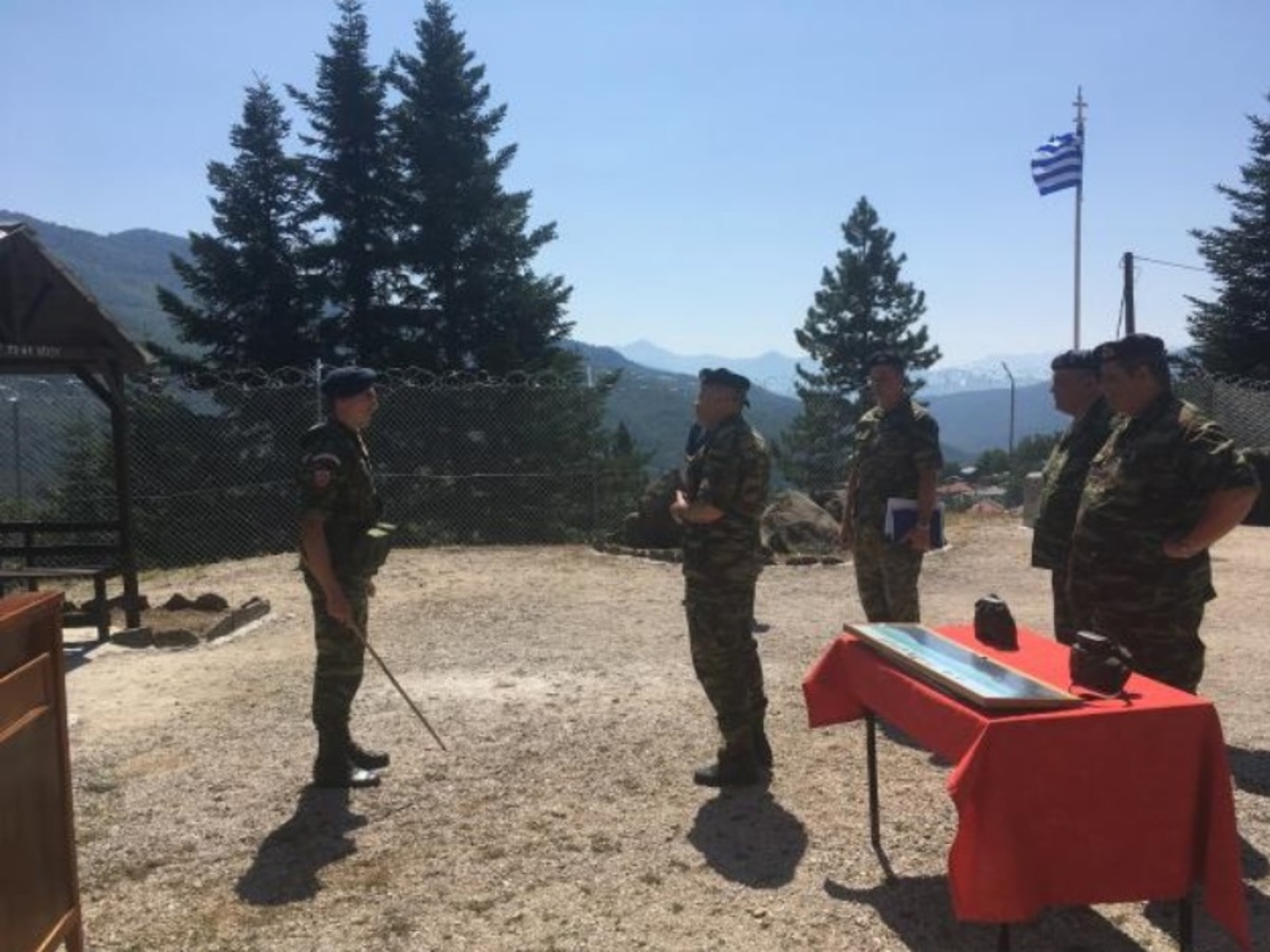 Ο Διοικητής της 1ης Στρατιάς σε Μονάδες και Φυλάκια της 8ης ΜΗΧ. ΤΑΞ. [pics]