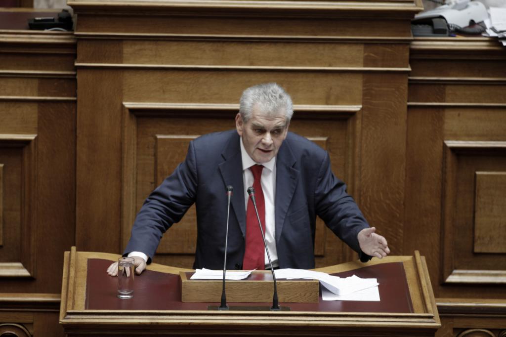 Το… βρήκε ο Παπαγγελόπουλος: Τα ΜΜΕ φταίνε για την οικονομική κρίση