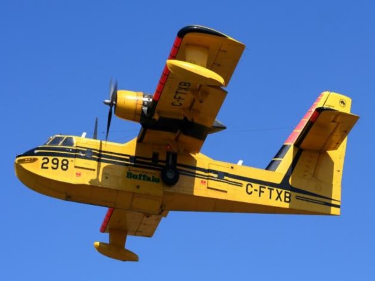 Κόβει την ανάσα! Τούρκος πιλότος κατεβάζει υδροπλάνο… στην ξηρά! [vid]