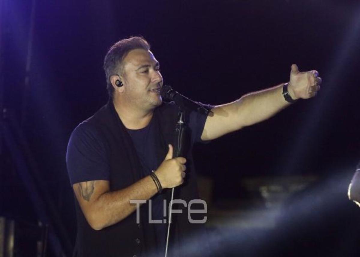 Αντώνης Ρέμος: Όλα όσα έγιναν στη συναυλία του στη Ρόδο! [pics]