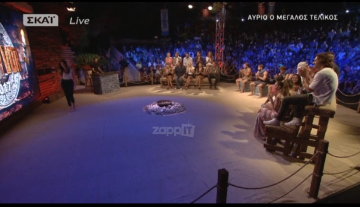 Το βλέμμα του Σπαλιάρα στην δικηγόρο του Survivor έβαλε “φωτιά” στο twitter!