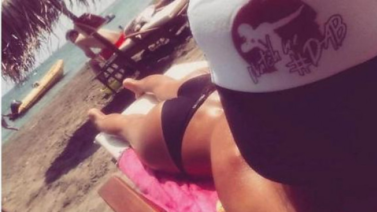 Η σέξι Star Κύπρος δηλώνει έτοιμη για όλα και στέλνει αίτηση για το Survivor 2! [pics]