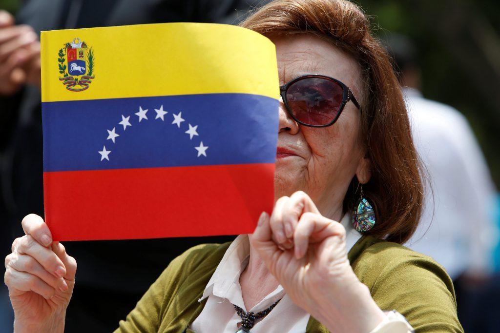 Βενεζουέλα: Η αντιπολίτευση απορρίπτει την παρέμβαση των ΗΠΑ