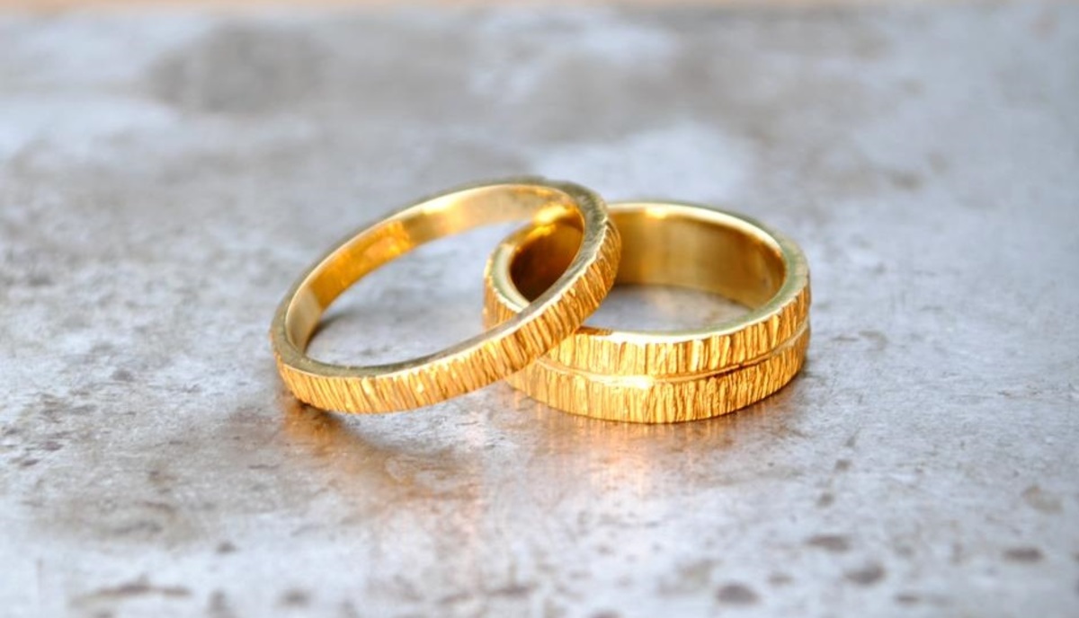 «Με τη γυναίκα μου είχαμε χωρίσει για 12 χρόνια και δεν μιλούσαμε καν! Τα ξαναβρήκαμε…»