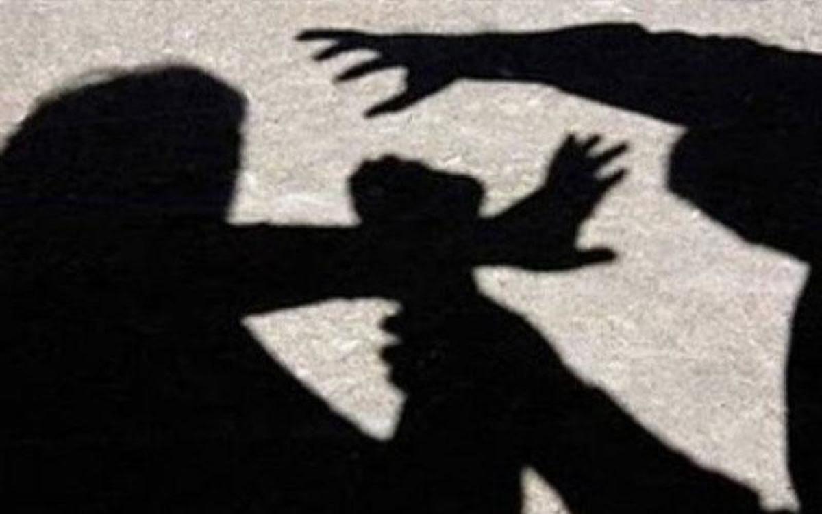 Σοκάρουν οι αποκαλύψεις για τον γιο του πασίγνωστου ηθοποιού – “Χτυπούσε γυναίκα μπροστά στο 3χρονο παιδί της”