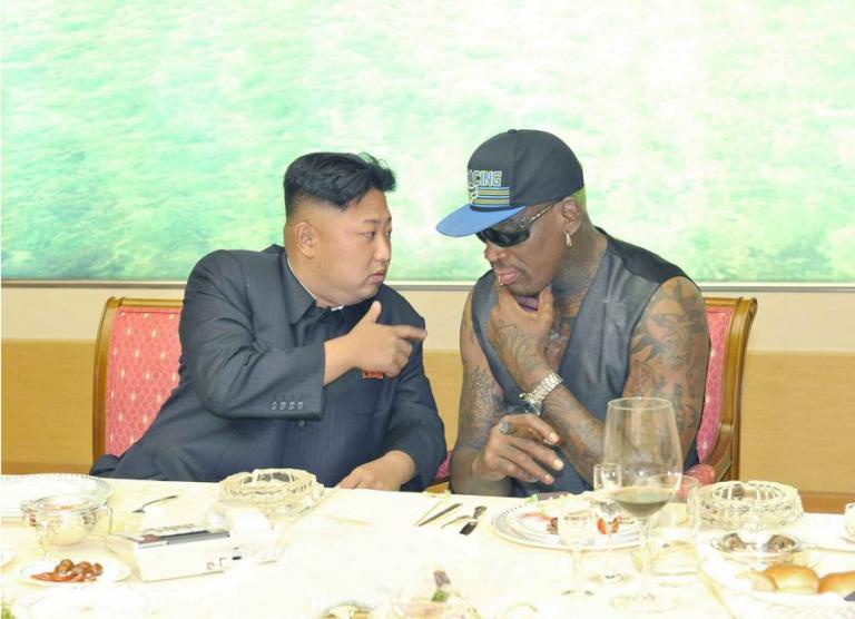 Ρόντμαν: "Η φιλία μου με τον Κιμ Γιονγκ Ουν ελπίζω να αποτρέψει τον πόλεμο" - Αποκαλύπτει πως είναι σαν άνθρωπος ο ηγέτης της Βόρειας Κορέας [pics, vids]
