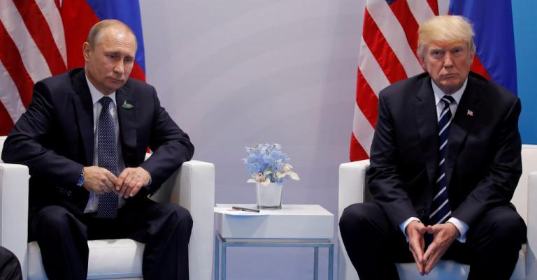 Φουντώνει η κόντρα: Ο Πούτιν μηνύει τον Τραμπ