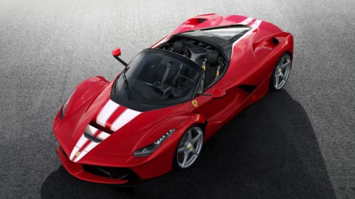 Τρελά λεφτά για την τελευταία LaFerrari Aperta [pics]