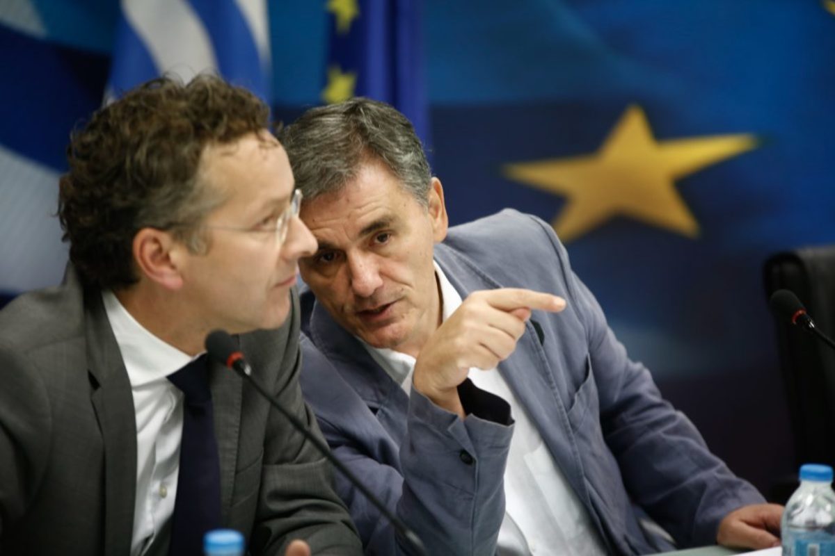 Ντάισελμπλουμ: “Καθαρή έξοδος από το ελληνικό πρόγραμμα αλλά όχι αυτονομία”