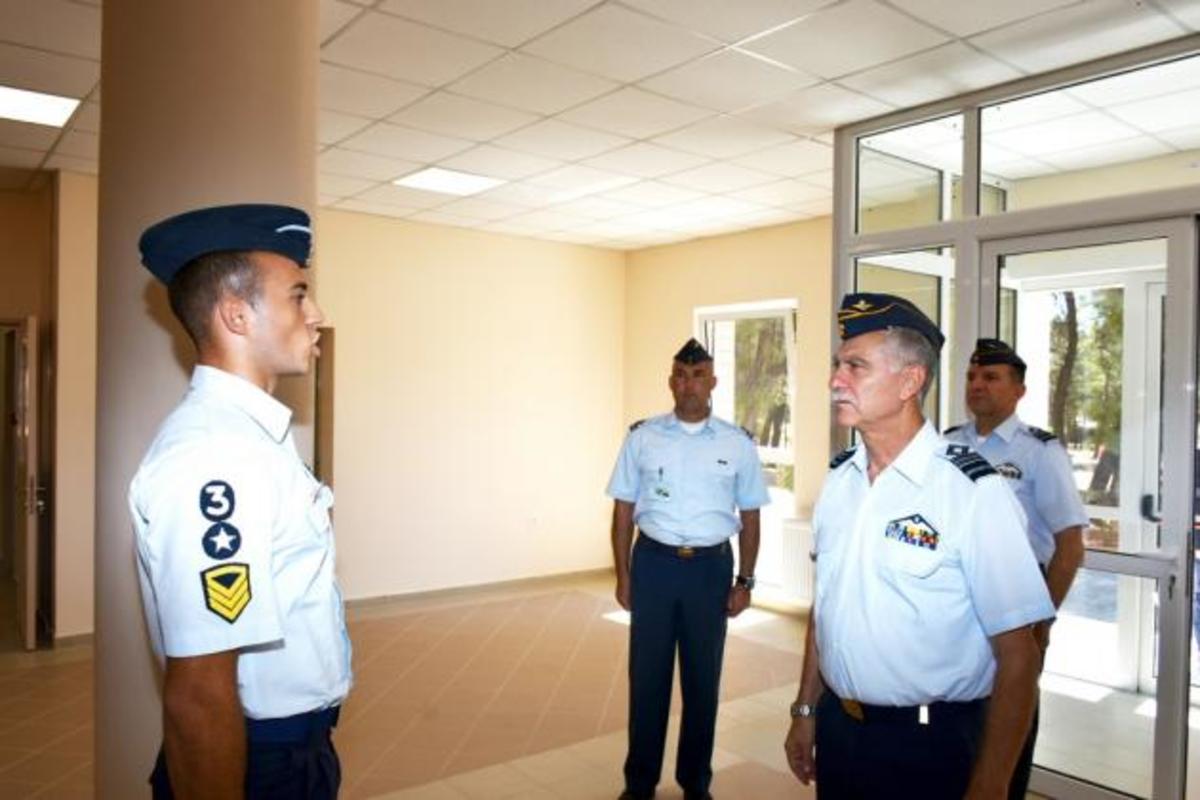 Ο Αρχηγός ΓΕΑ στην Σχολή Ικάρων και στην ΣΜΥΑ – Γιατί πήγε [pics]