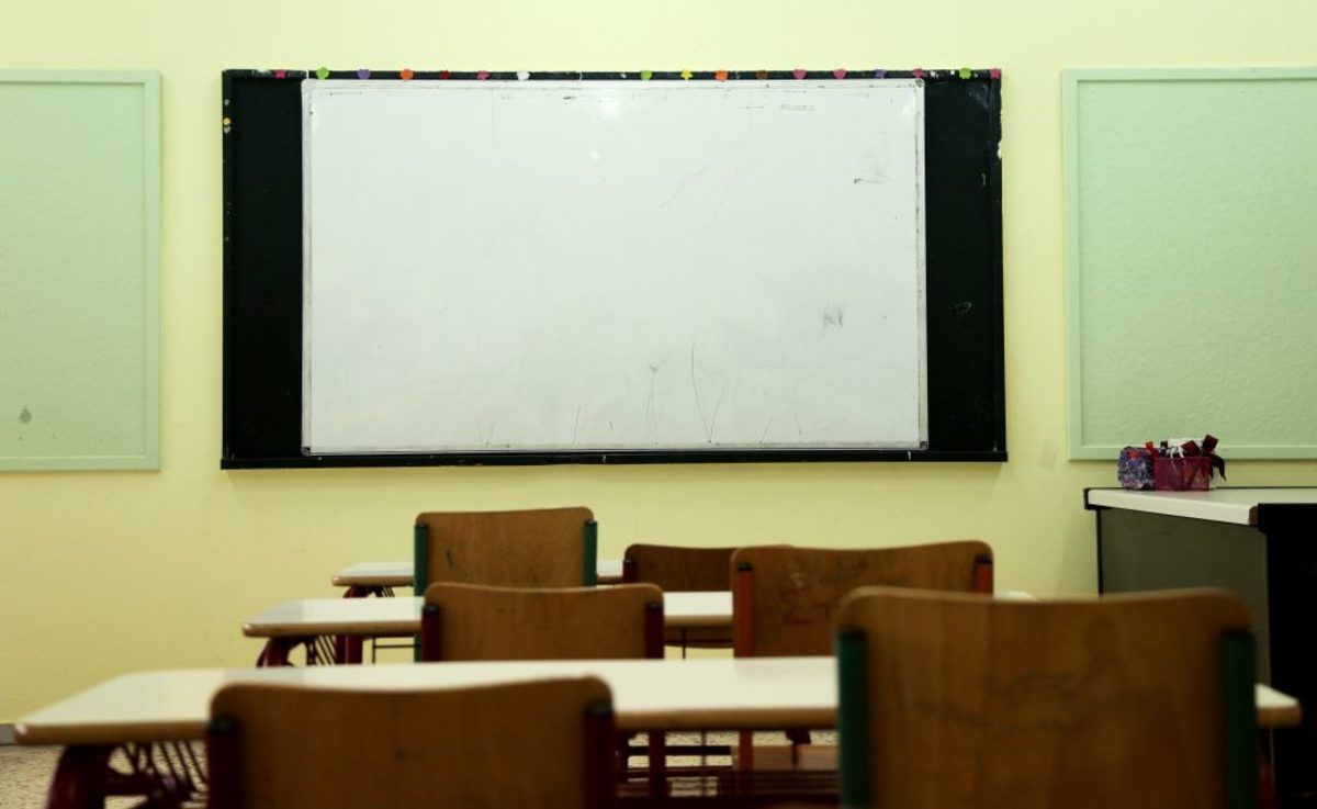Στα τέλη Σεπτεμβρίου οι λυόμενες αίθουσες στα σεισμόπληκτα σχολεία της Λέσβου