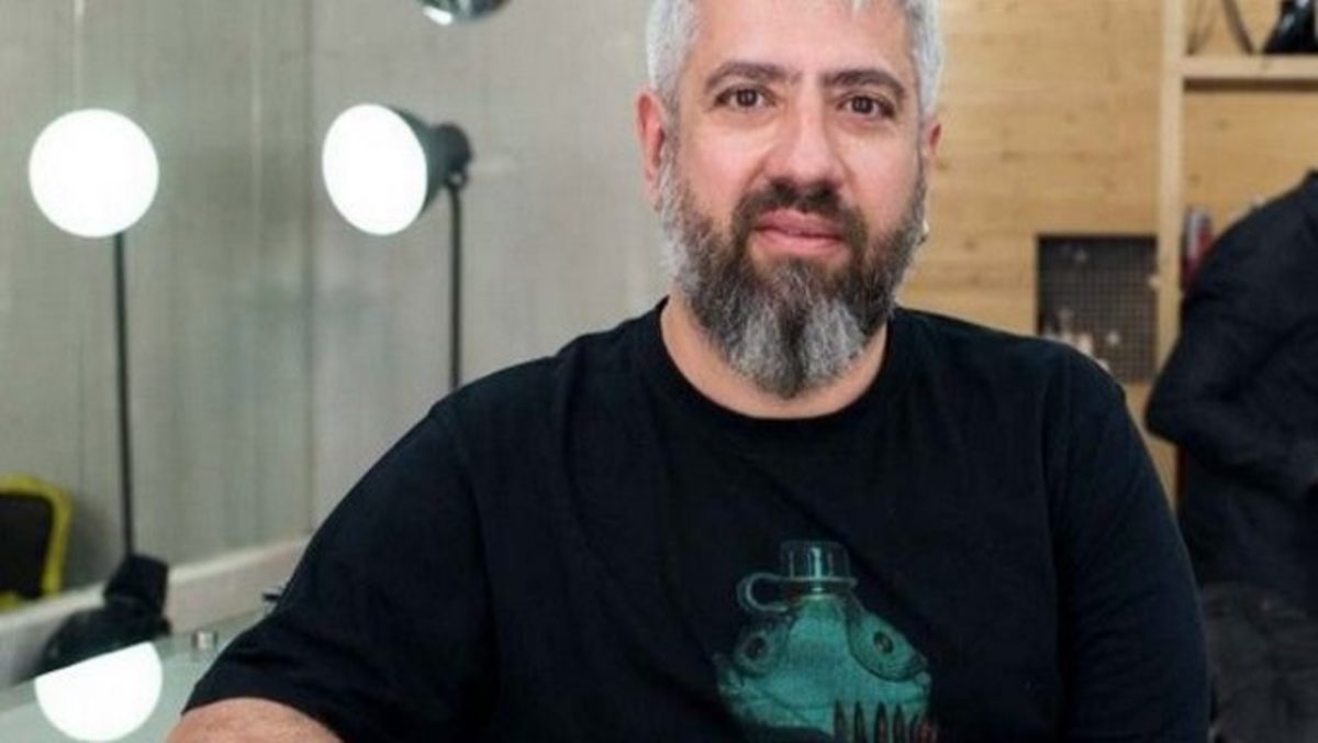 Ο Δημήτρης Φραγκιόγλου εξομολογείται για τον ρόλο του “Χλαπάτσα”!