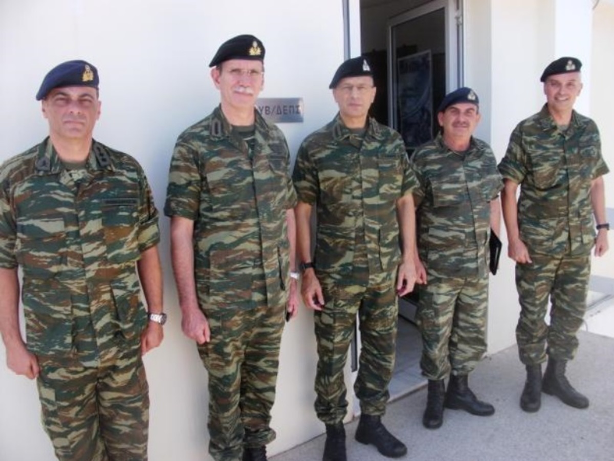 Γιατί ο Αρχηγός Στρατού πήγε στη Διοίκηση Υποστήριξης Βάσης