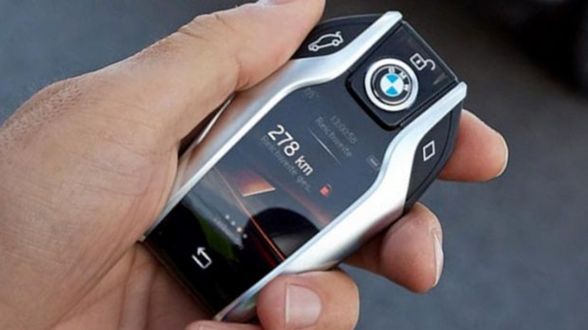 Γιατί η BMW θέλει να καταργήσει τα παραδοσιακά κλειδιά των αυτοκινήτων;