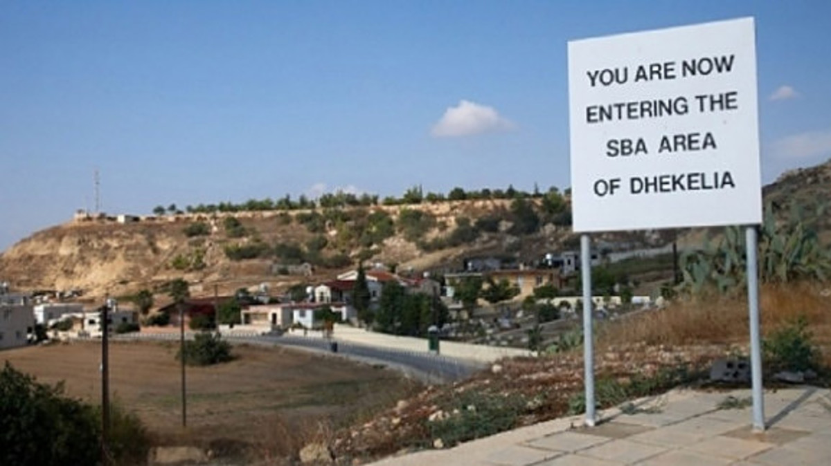 Σύλληψη Βρετανού νεοναζί στρατιωτικού στην Κύπρο για προετοιμασία τρομοκρατικού χτυπήματος
