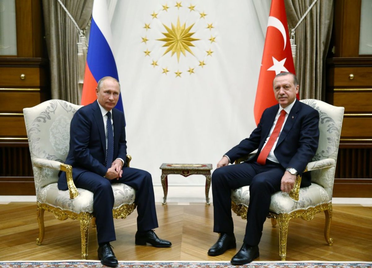 Στην Άγκυρα ο Πούτιν – Σε εξέλιξη η συνάντηση με τον Ερντογάν [pics]