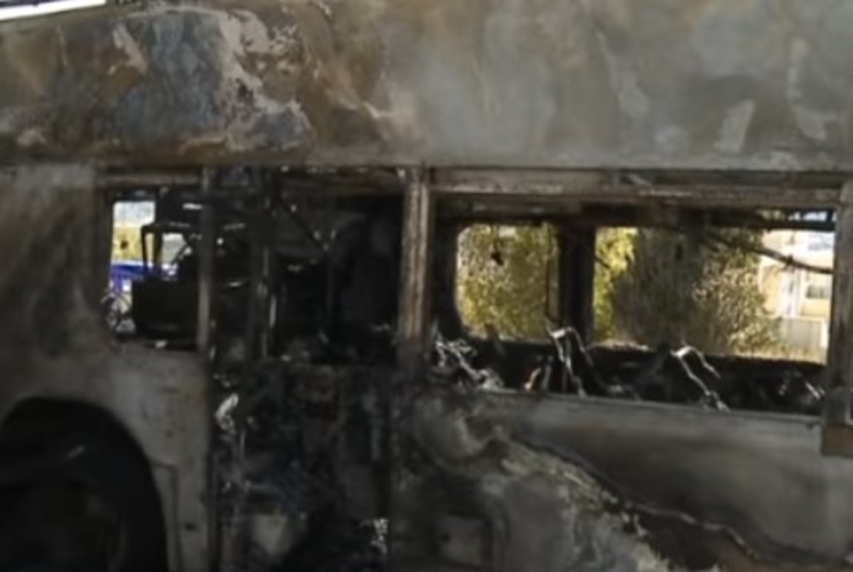 Θεσσαλονίκη: Το σχολικό λεωφορείο που κάηκε «είχε όλα τα έγγραφα και πέρασε ΚΤΕΟ»