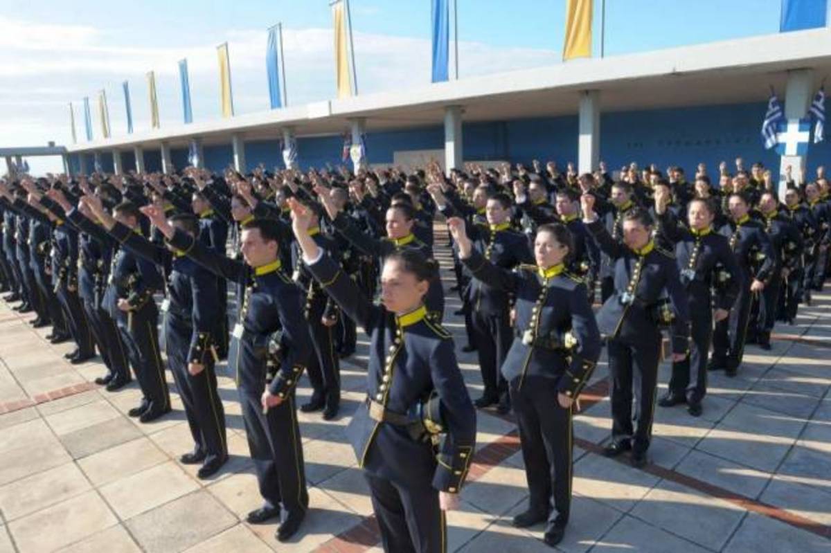 Στρατιωτική Σχολή Ευελπίδων: Από εδώ αποφοιτούν οι αυριανοί ηγήτορες του Στρατού [pic,vid]